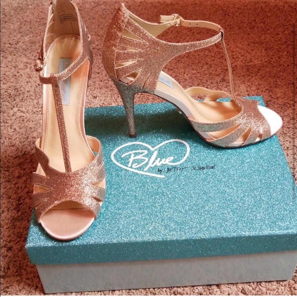 Size 9 Blue by Betsey Johnson Heels